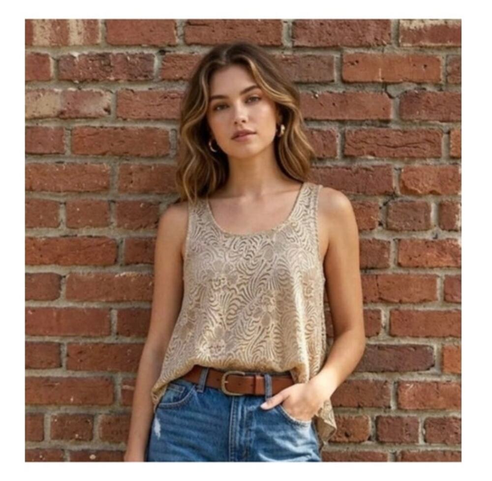 Metallic Champagne Gold Floral Lace Tank Top Handkerchief Hem Lined Size XL